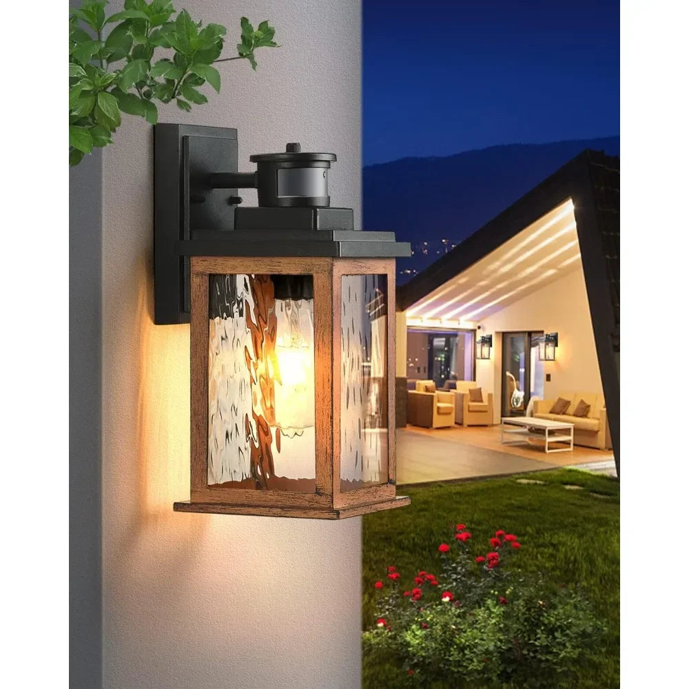 Outdoor Wall Lamp